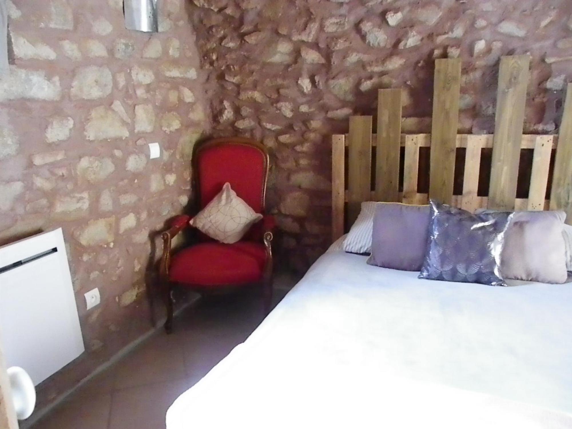 Beaumont Le Donjon De La Reine Margot住宿加早餐旅馆 外观 照片